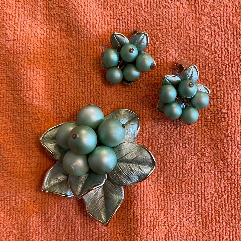 Vintage jewelry